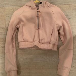 Light pink Gymshark cropped hoodie